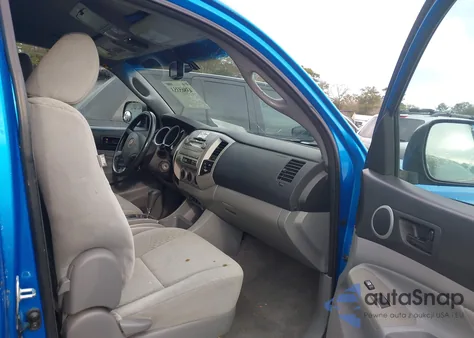 2011 Toyota Tacoma Prerunner z USA, uszkodzony, nr VIN 5TFTX4GNXBX003130